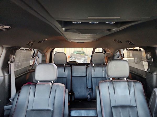2017 DODGE CARAVAN GT — SUVN