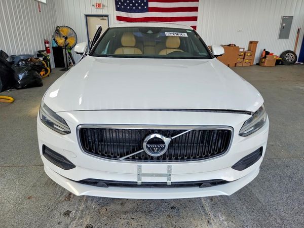 2018 VOLVO S90 Momentum — DIRF