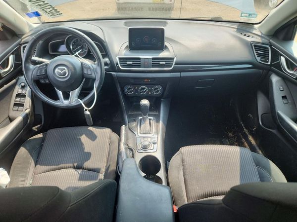 2015 MAZDA 3 Touring/GS