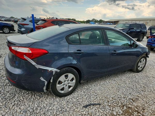 2016 KIA FORTE GL (Middle-Low Grade)