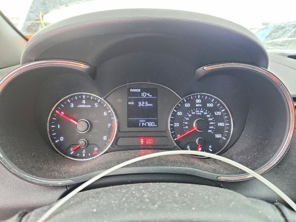 2016 KIA FORTE GL (Middle-Low Grade)
