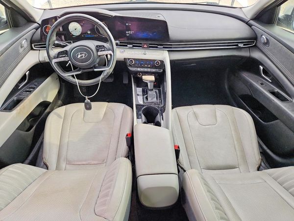 2021 HYUNDAI ELANTRA Limited