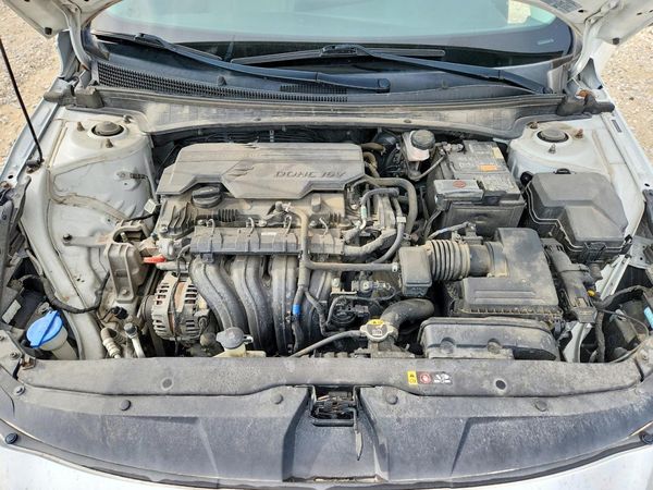 2021 HYUNDAI ELANTRA Limited