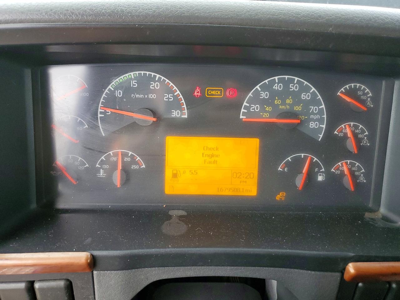 2007 VOLVO VT