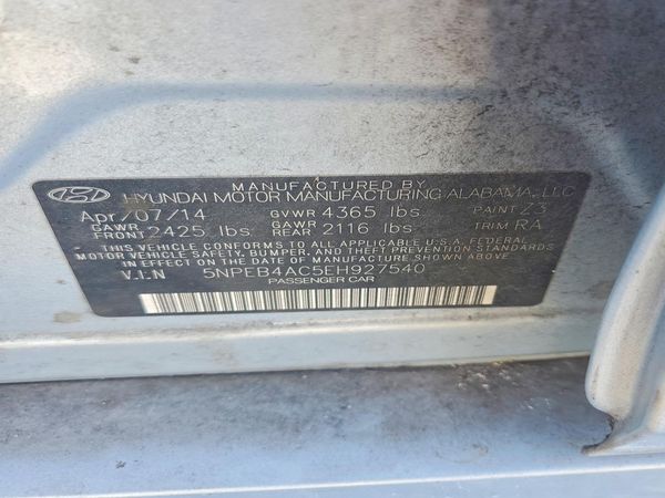 2014 HYUNDAI SONATA