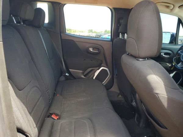 2019 JEEP RENEGADE LATITUDE 4X4