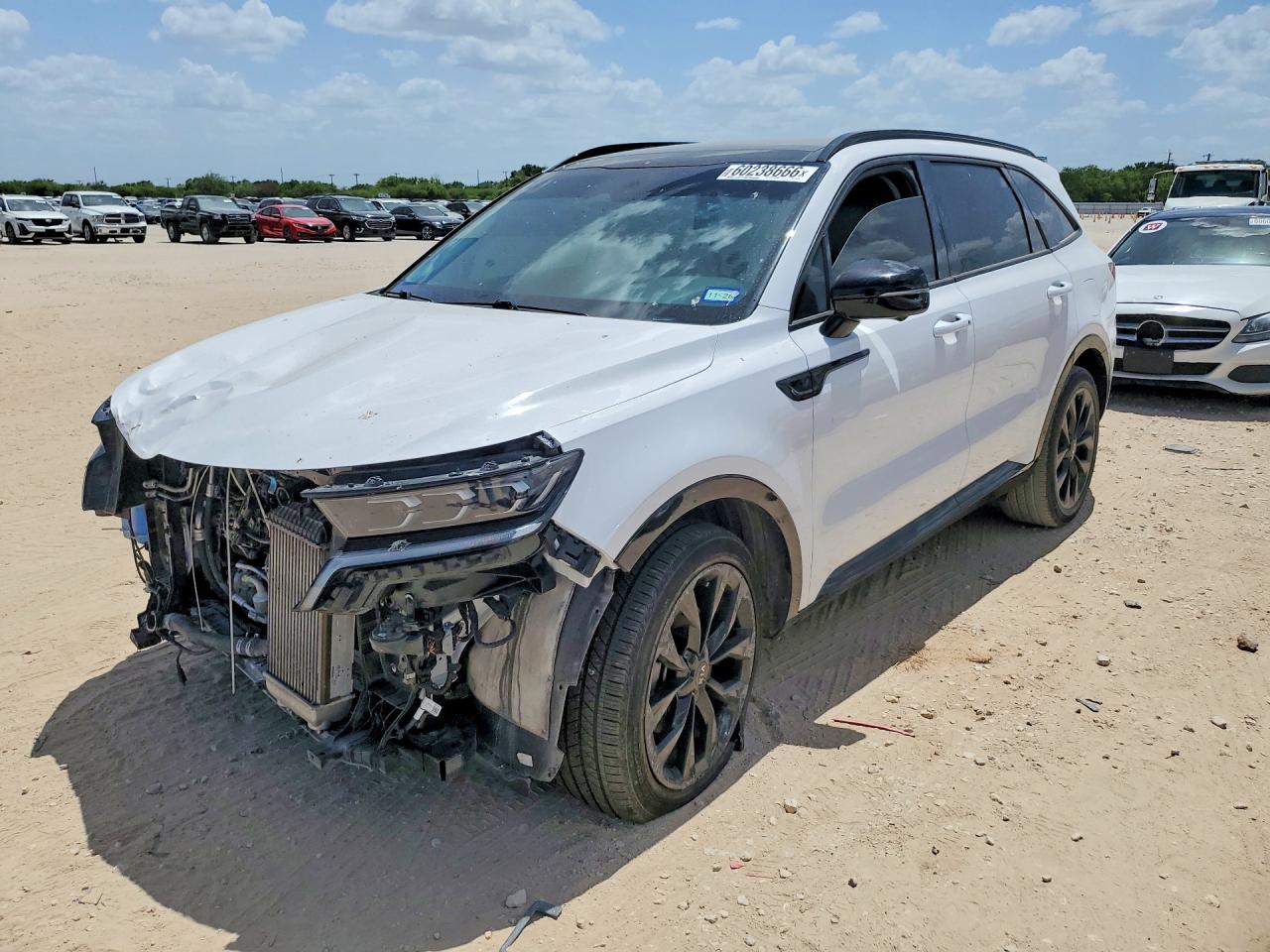 2021 KIA SORENTO SX, SXP