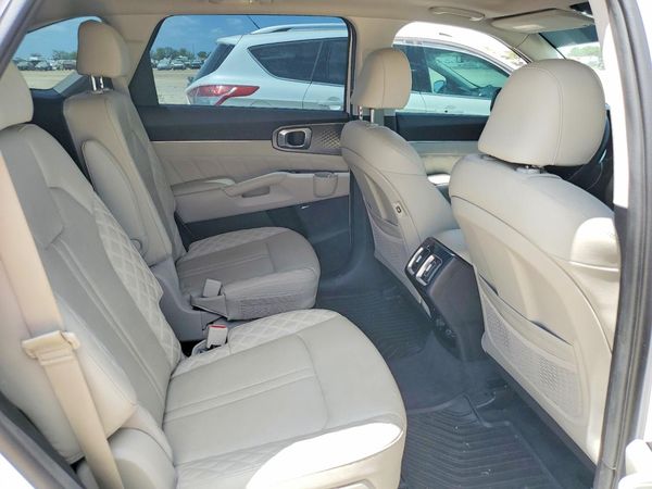 2021 KIA SORENTO SX, SXP