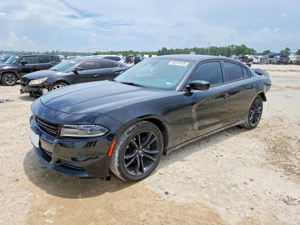 2018 DODGE CHARGER SXT