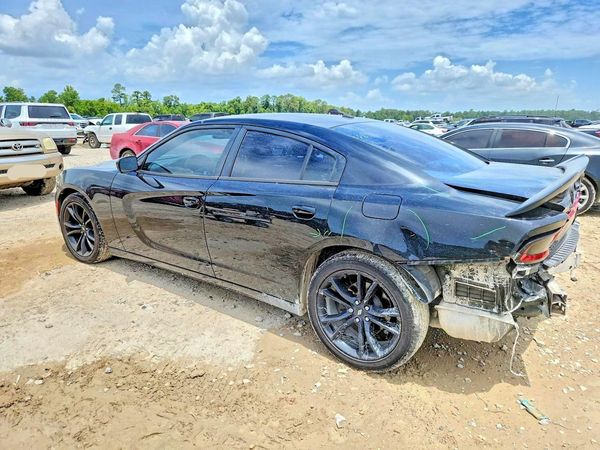 2018 DODGE CHARGER SXT