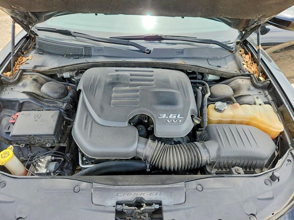 2018 DODGE CHARGER SXT