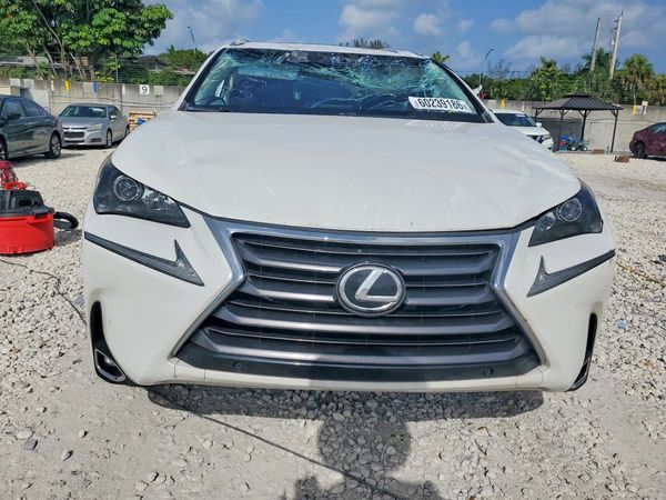 2015 LEXUS NX 200t Luxury