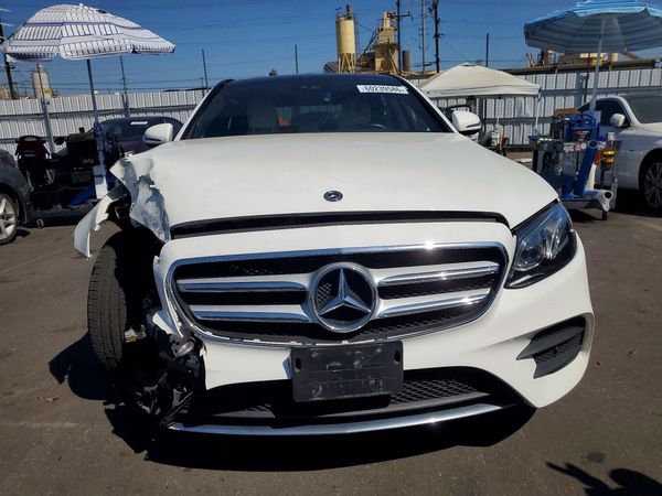 2018 MERCEDES-BENZ E E300