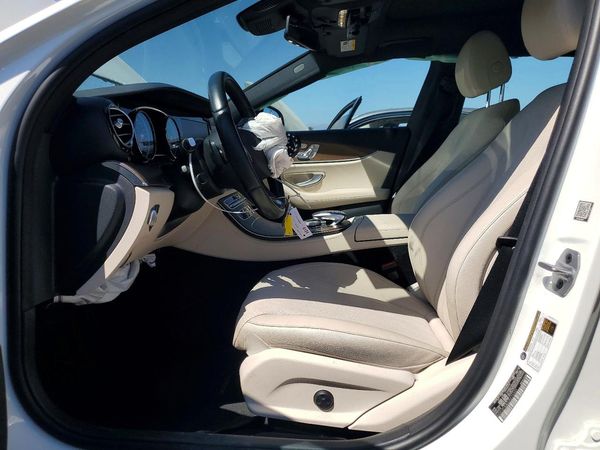 2018 MERCEDES-BENZ E E300