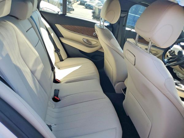 2018 MERCEDES-BENZ E E300
