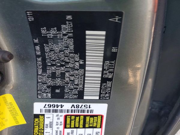 2012 TOYOTA SIENNA