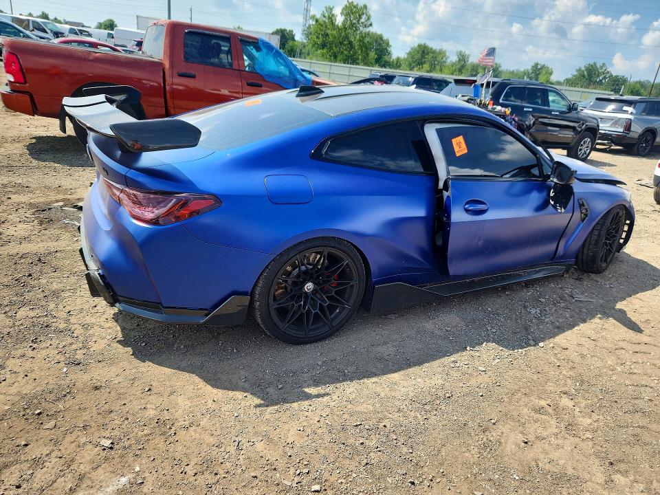 2022 BMW M4