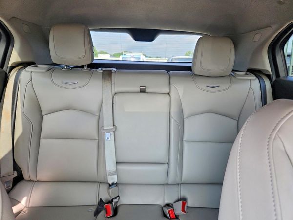 2019 CADILLAC XT4 Luxury