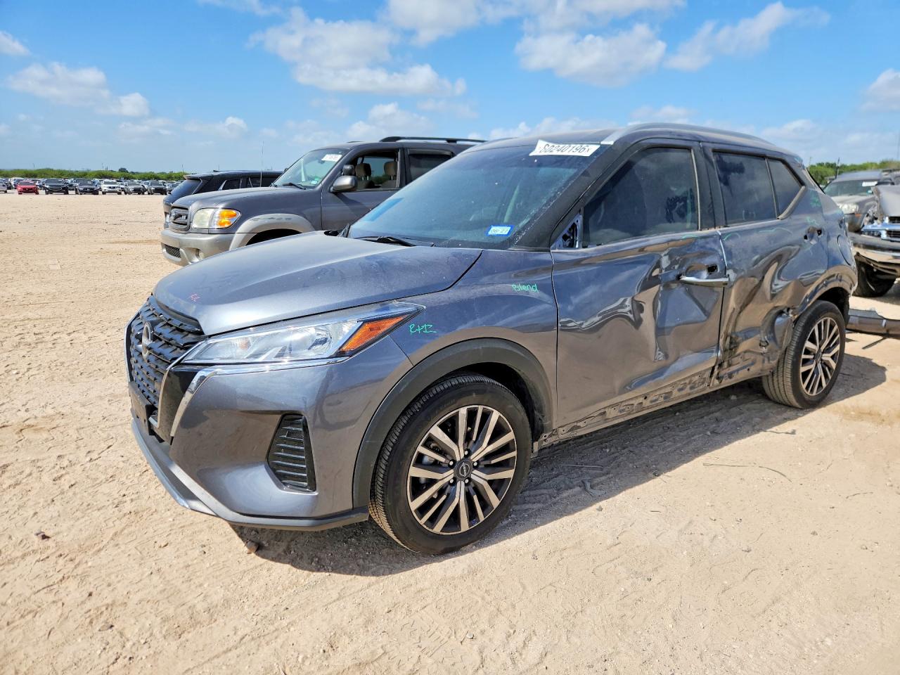 2023 NISSAN KICKS SV