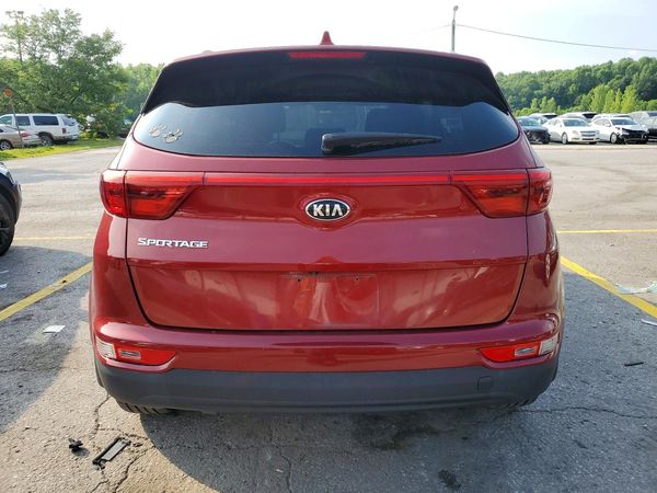 2017 KIA SPORTAGE LX