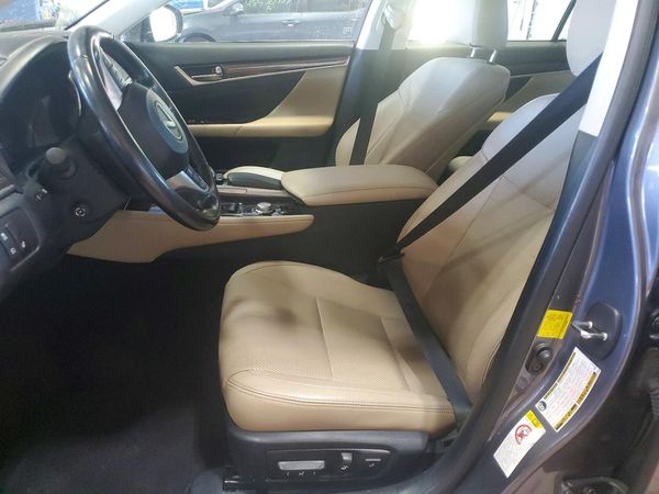 2016 LEXUS GS