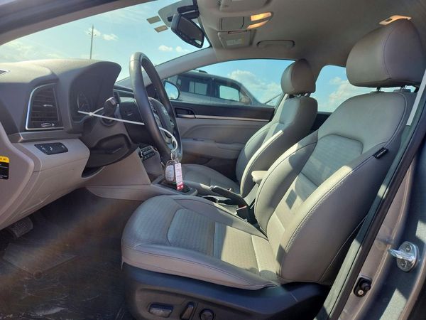 2018 HYUNDAI ELANTRA