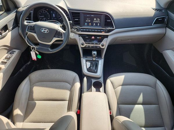 2018 HYUNDAI ELANTRA