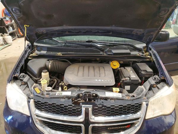 2014 DODGE GRAND CARAVAN SE