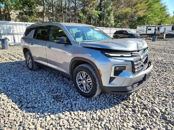 2025 CHEVROLET TRAVERSE LT