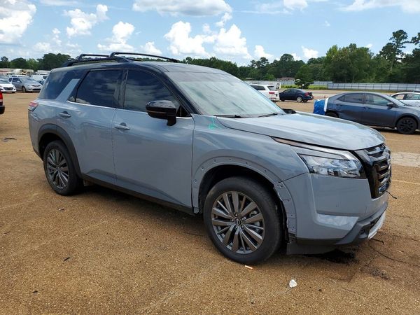2025 NISSAN PATHFINDER SL