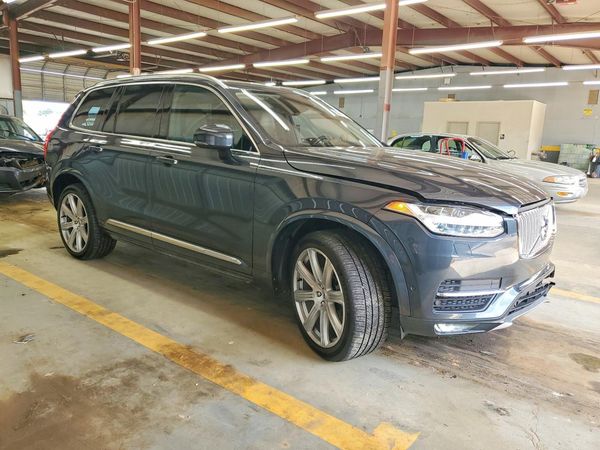 2017 VOLVO XC90 Inscription