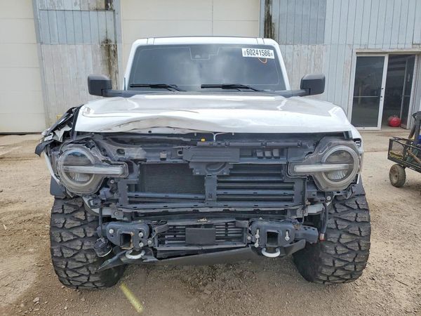 2021 FORD BRONCO