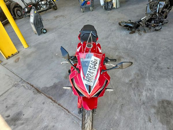 2020 HONDA CBR CYCLE