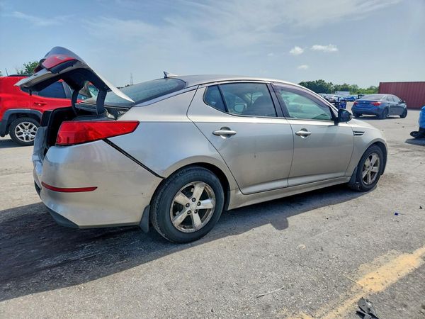 2015 KIA OPTIMA GL - Middle-low
