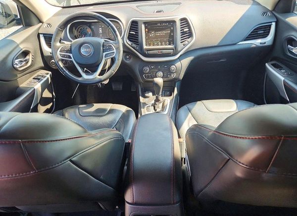 2017 JEEP CHEROKEE