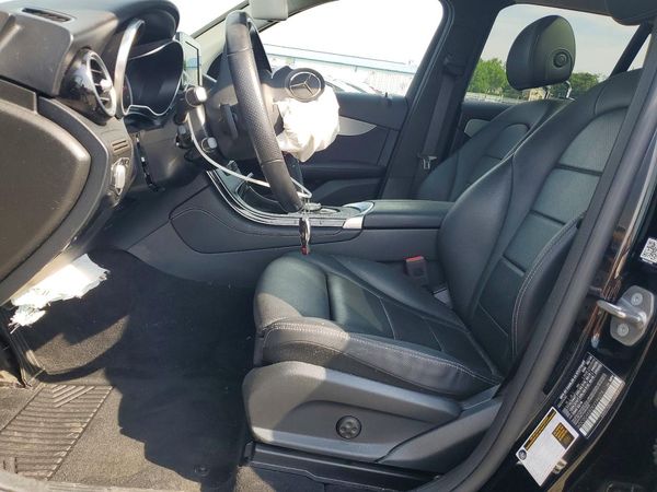 2019 MERCEDES-BENZ GLC 300 4MATIC GLC 300-4M