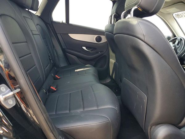 2019 MERCEDES-BENZ GLC 300 4MATIC GLC 300-4M