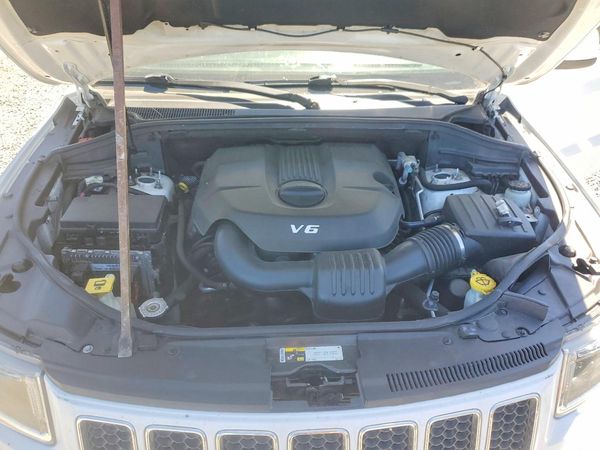 2014 JEEP GRAND CHER Laredo