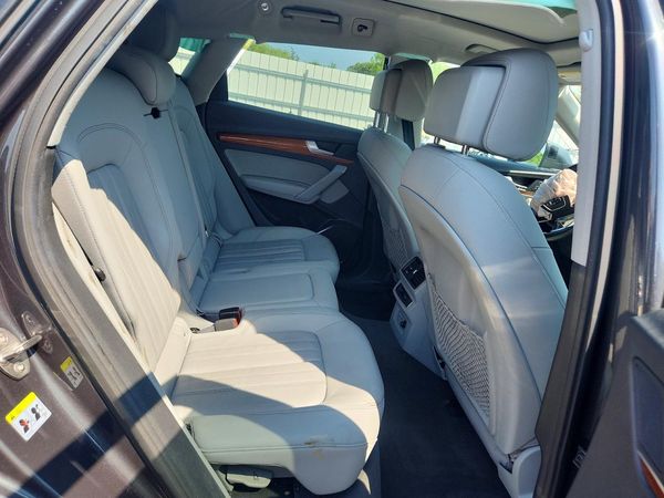 2021 AUDI Q5