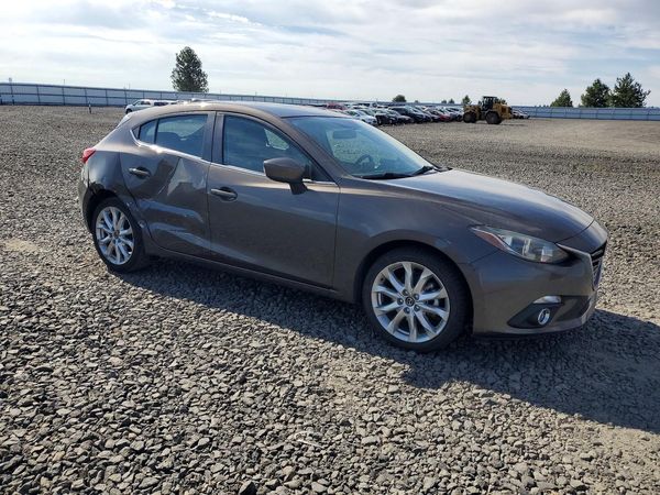 2015 MAZDA 3 Touring/GS