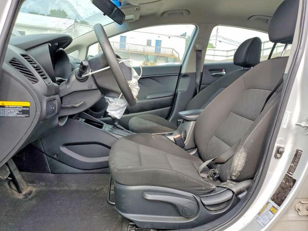 2014 KIA FORTE LX