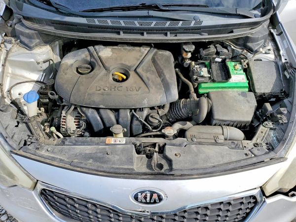 2014 KIA FORTE LX
