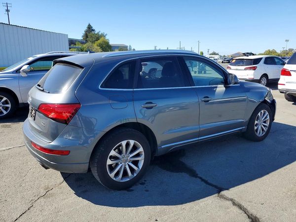2016 AUDI Q5 quattro Premium Plus