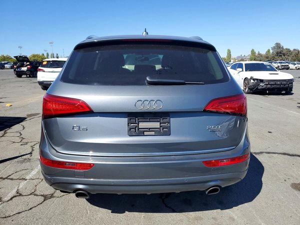 2016 AUDI Q5 quattro Premium Plus