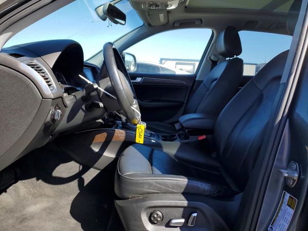 2016 AUDI Q5 quattro Premium Plus