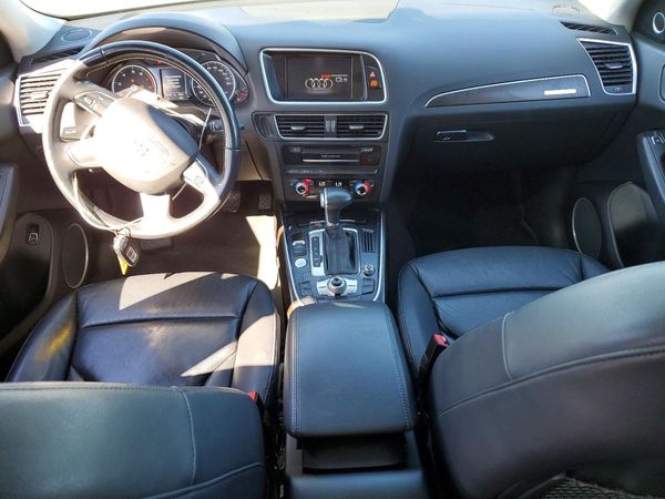 2016 AUDI Q5 quattro Premium Plus