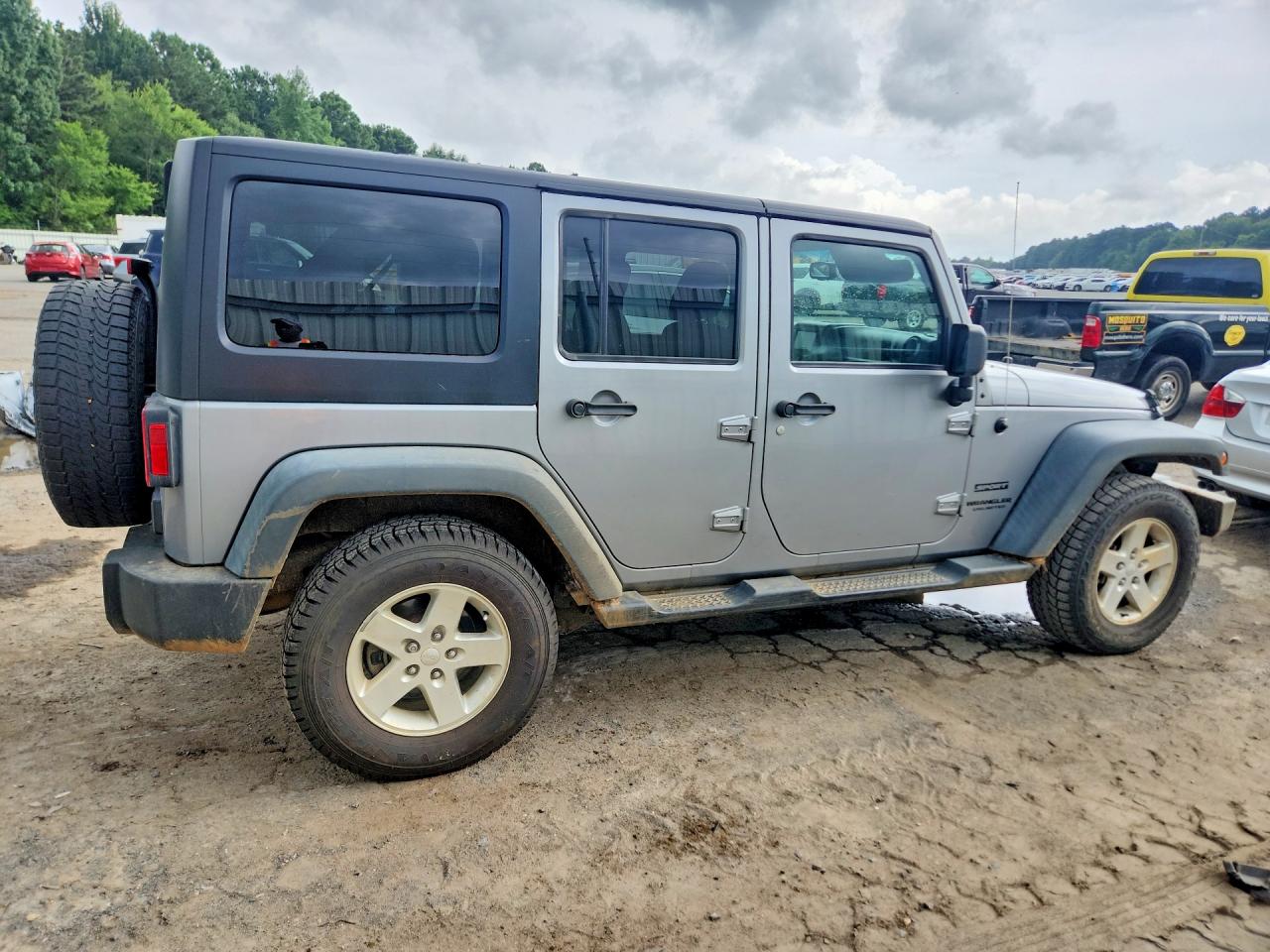 2017 JEEP WRANGLER UNLIMITED SPORT 4X4