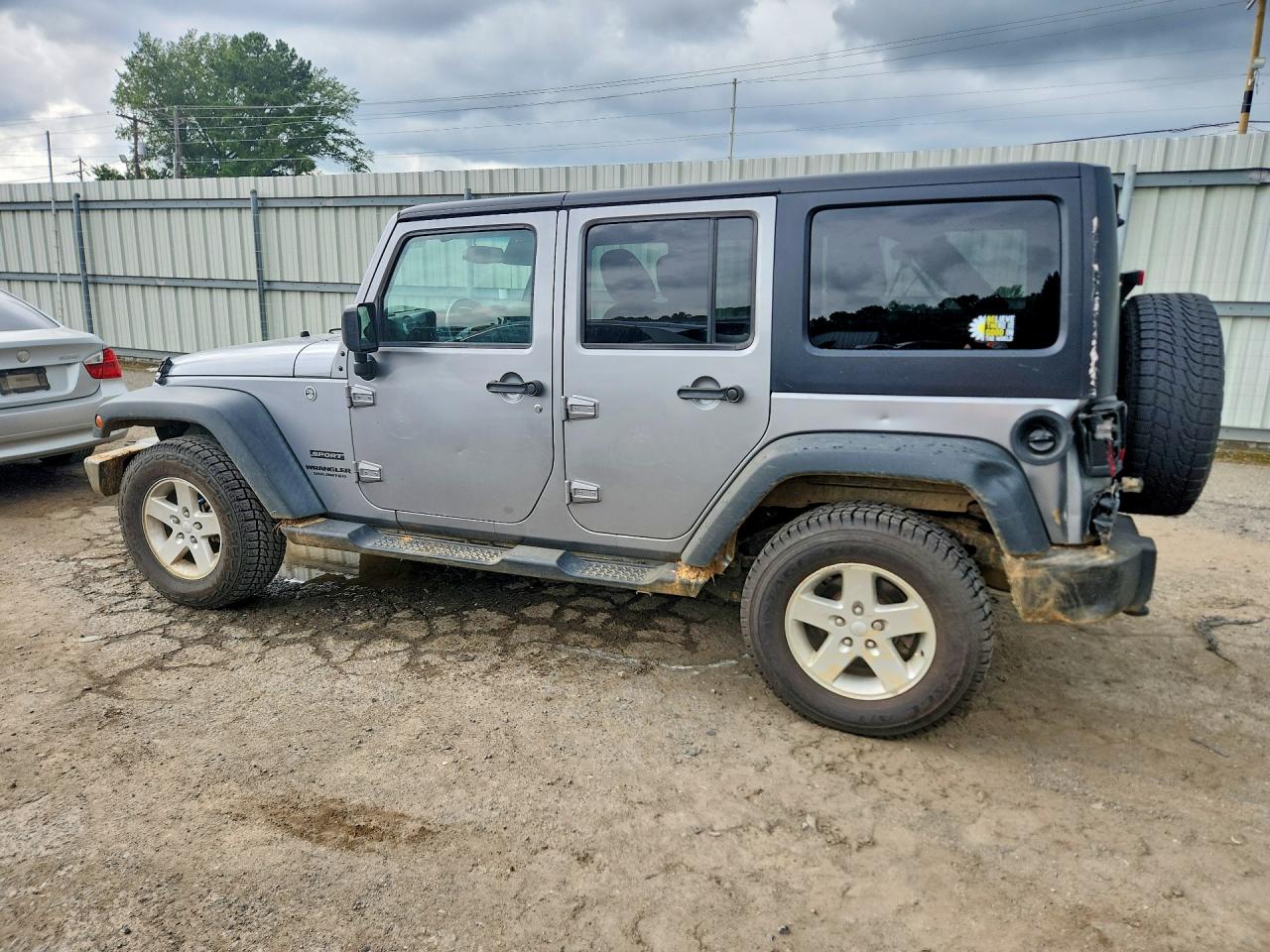 2017 JEEP WRANGLER UNLIMITED SPORT 4X4