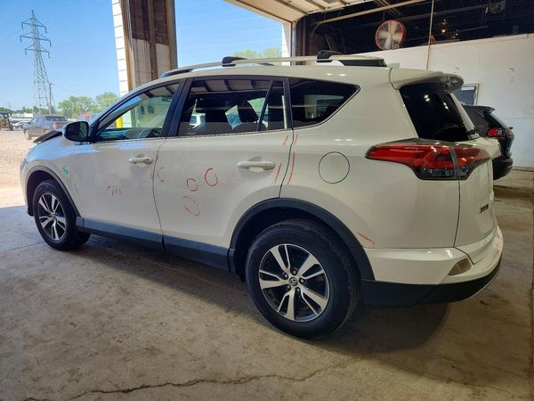 2016 TOYOTA RAV4 XLE (M Grade)
