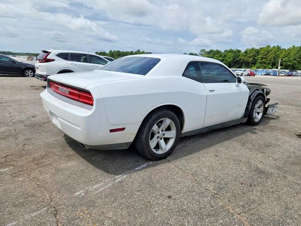 2013 DODGE CHALLENGER Base
